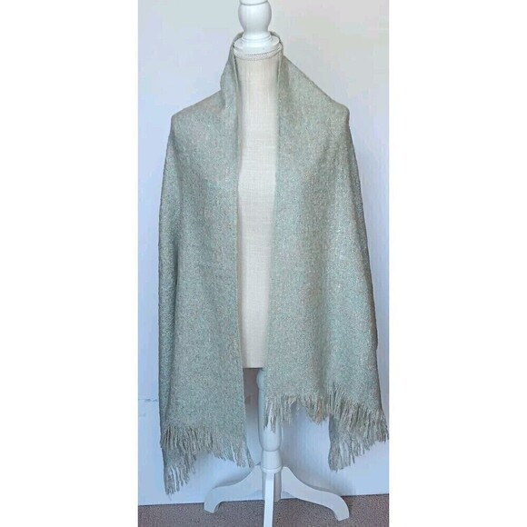 Jacques d'Albry Mint Green/Beige Large Acrylic Wool Blend Scarf w/Fringe 70X24" - Picture 2 of 7
